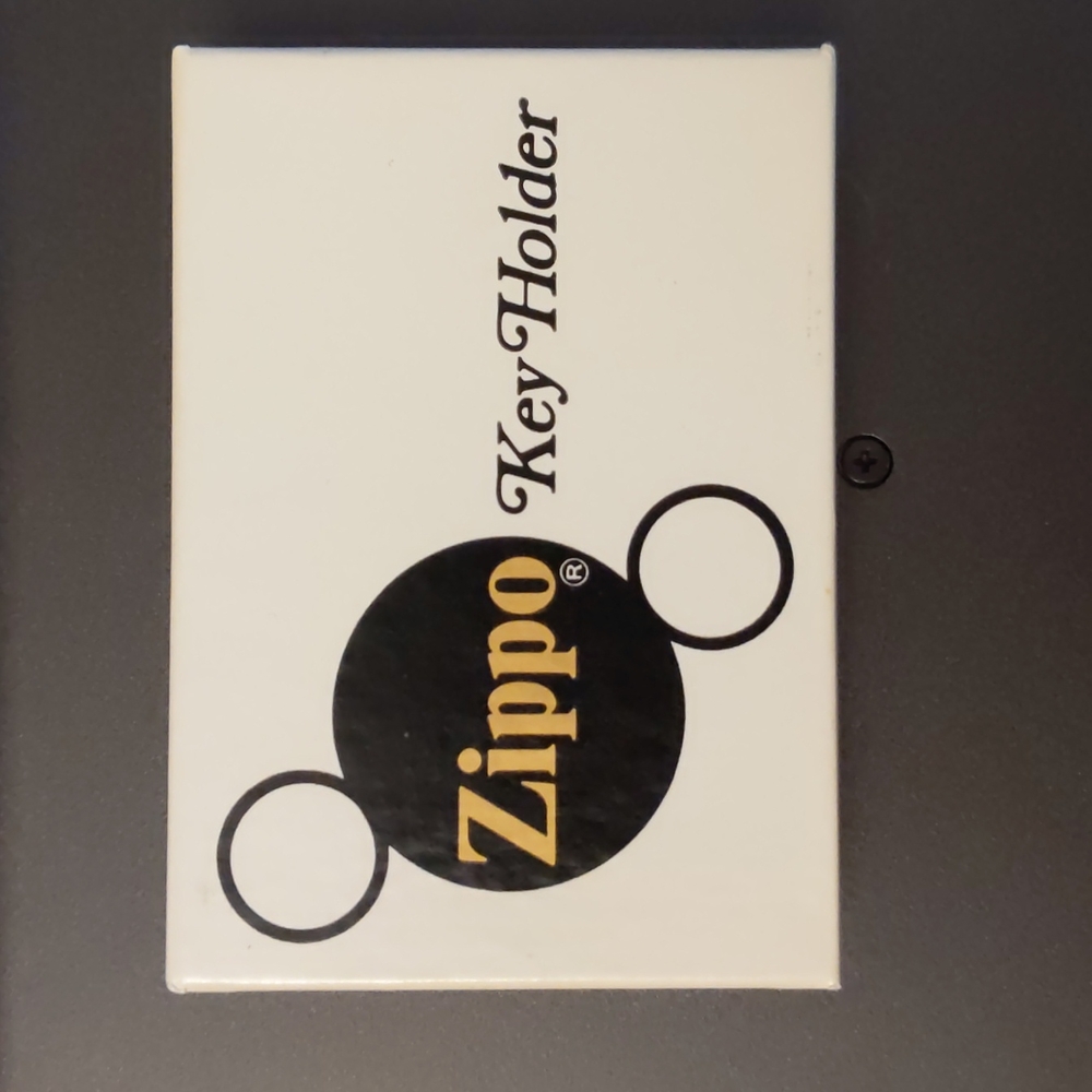 NIB Vintage Zippo Key Holder